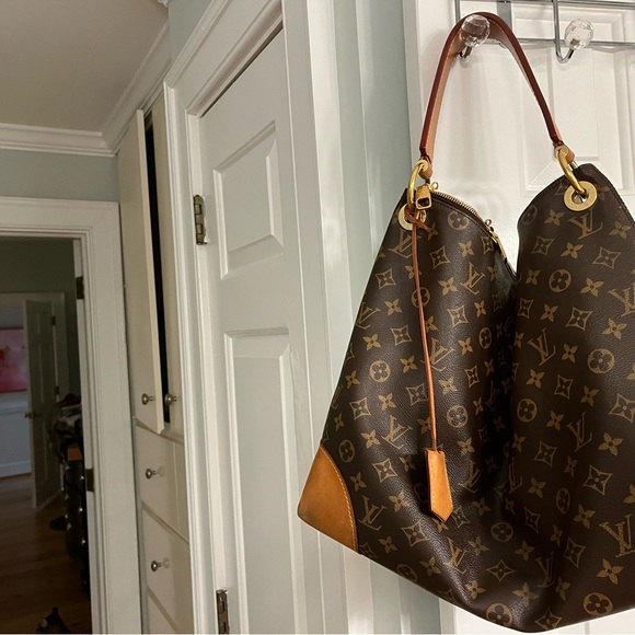 Louis Vuitton Monogram Brown Shoulder Bag - Picture 3 of 5